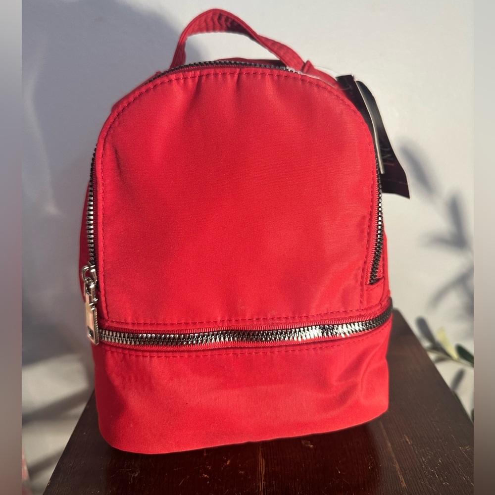 INC mini backpack Red nwt